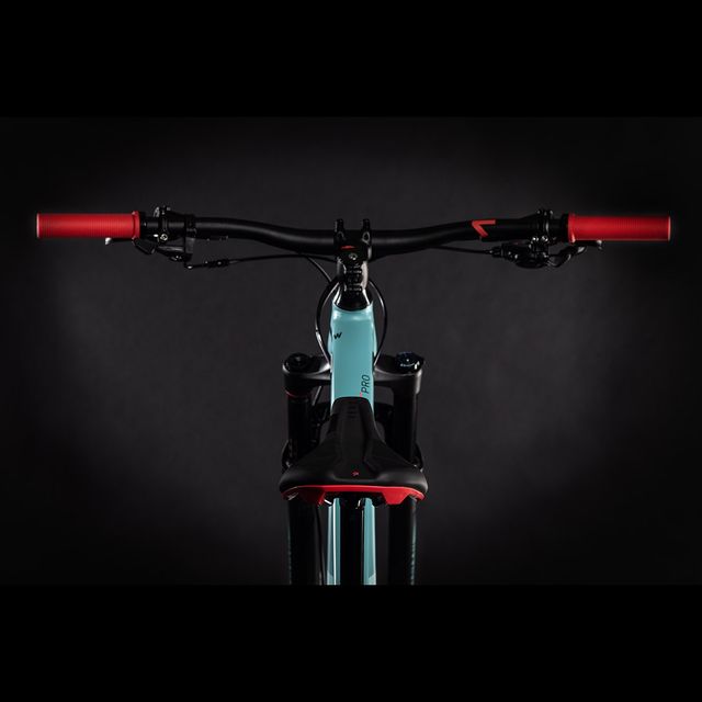 CUBE Sting WS 120 Pro 2021 naisten maastopyörä CUBE Sting WS 120 Pro 2021 naisten maastopyörä